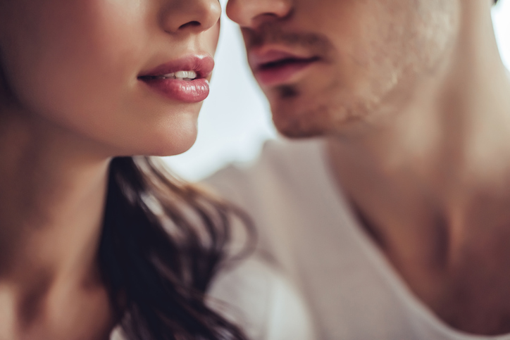 El petting la técnica sexual que te pondrá a 1000